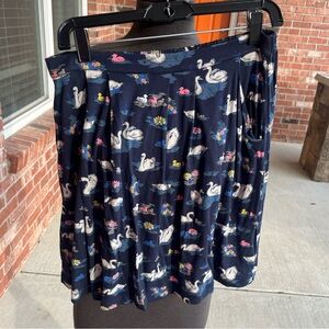 Ladies swan Cath Kidston pull on navy skirt medium from England